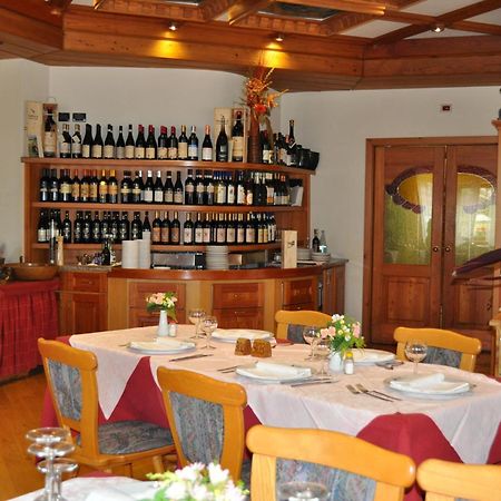 Hotel Tourist Valtournenche Exterior photo