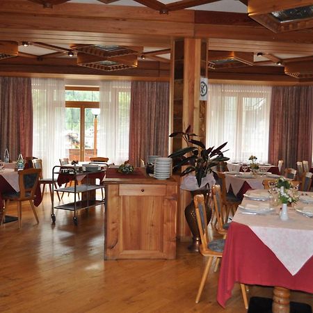 Hotel Tourist Valtournenche Exterior photo