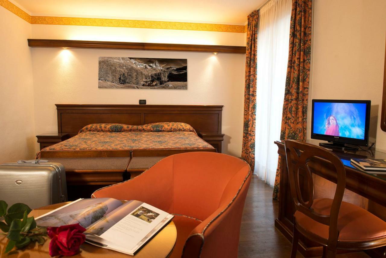 Hotel Tourist Valtournenche Exterior photo